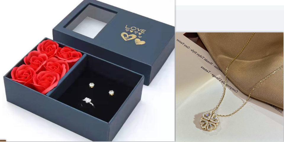 Retro Magnetic Folding Heart Shaped Four Leaf Clover Pendant Necklace