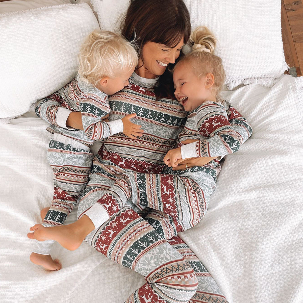 2025 Family Christmas Matching Pyjamas Set